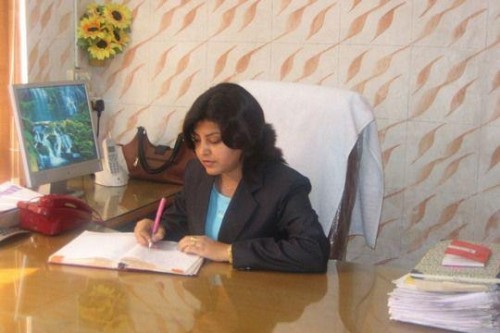About Neesha Bakshi & Corporates CORE
